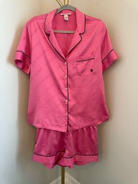 Victoria’s Secret Pink Satin Pajama Set Short Sleeve Button Top Shorts Logo Med
